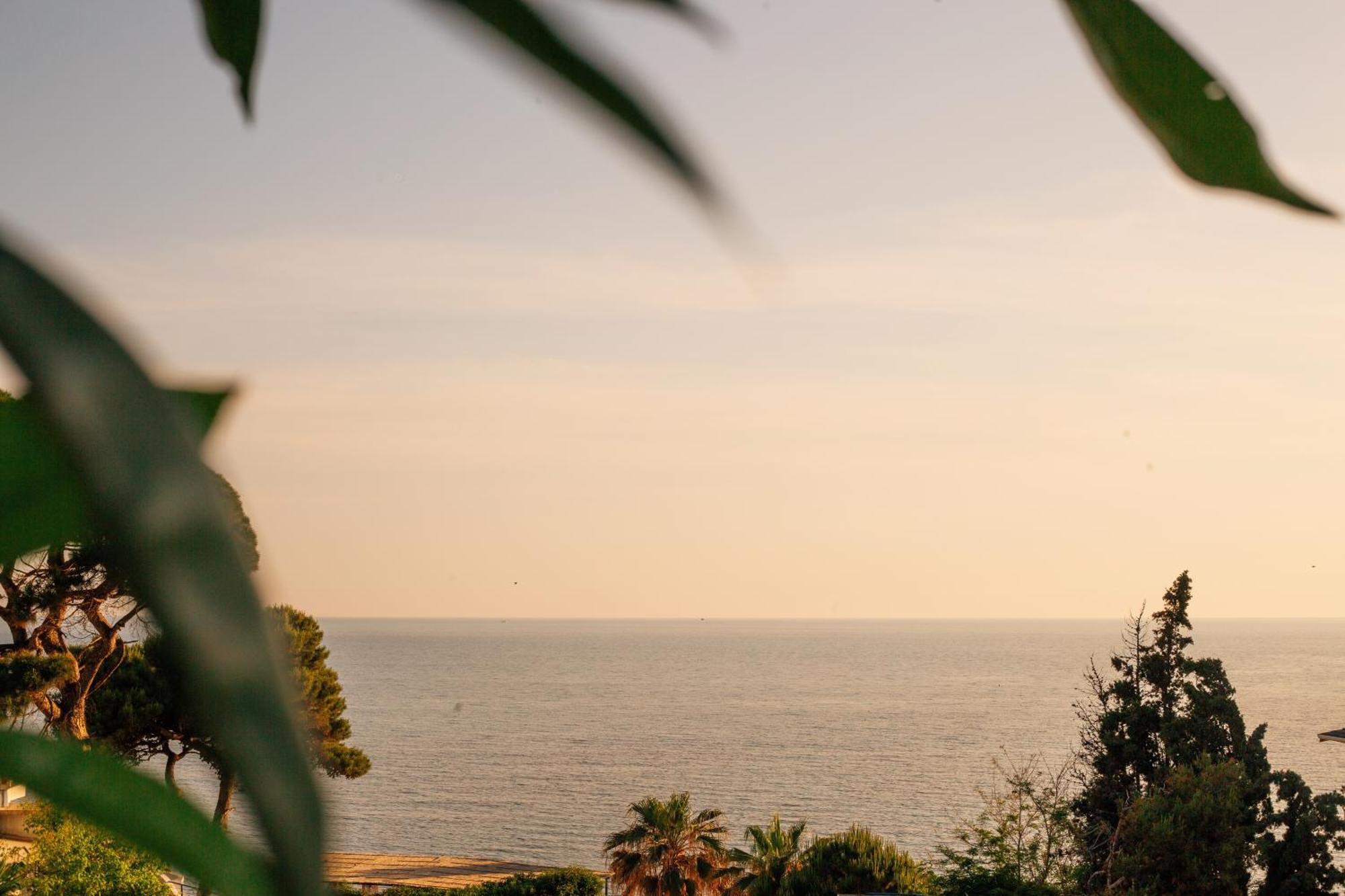 White Hill Hotel, Spa & Conferences Durres Exterior photo