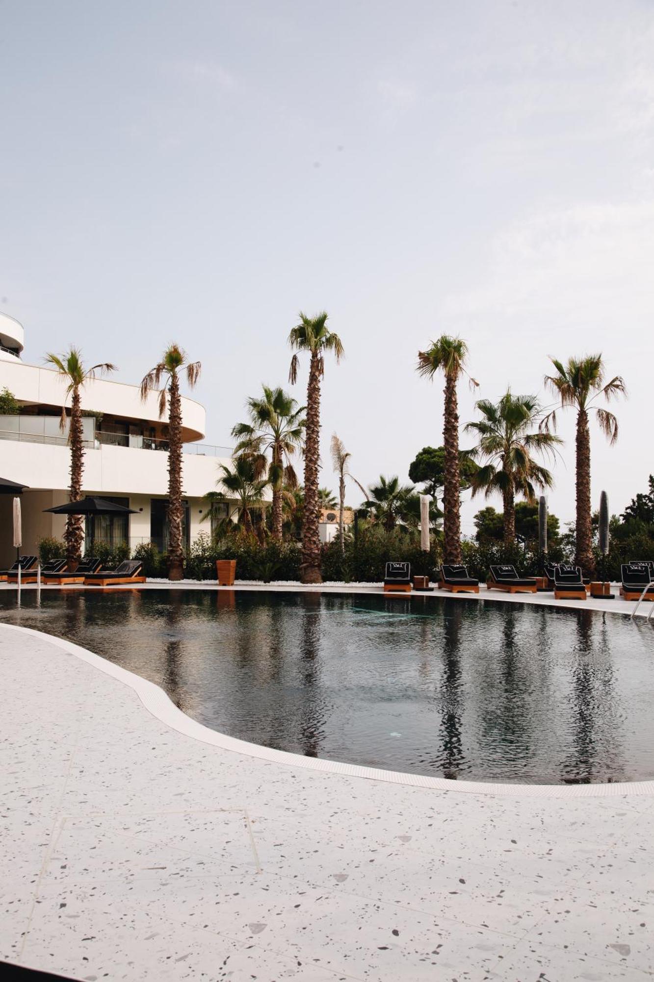 White Hill Hotel, Spa & Conferences Durres Exterior photo
